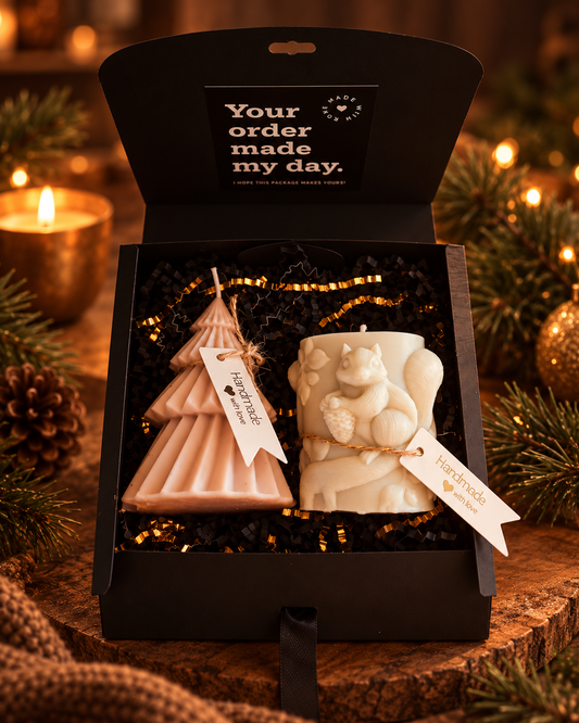 Handgemaakte kaarsen cadeauset – Kerstboom & eekhoorn